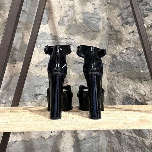 Alexander McQueen Black Patent Butterfly Ankle Strap Platform Sandals - Picture 7 of 13